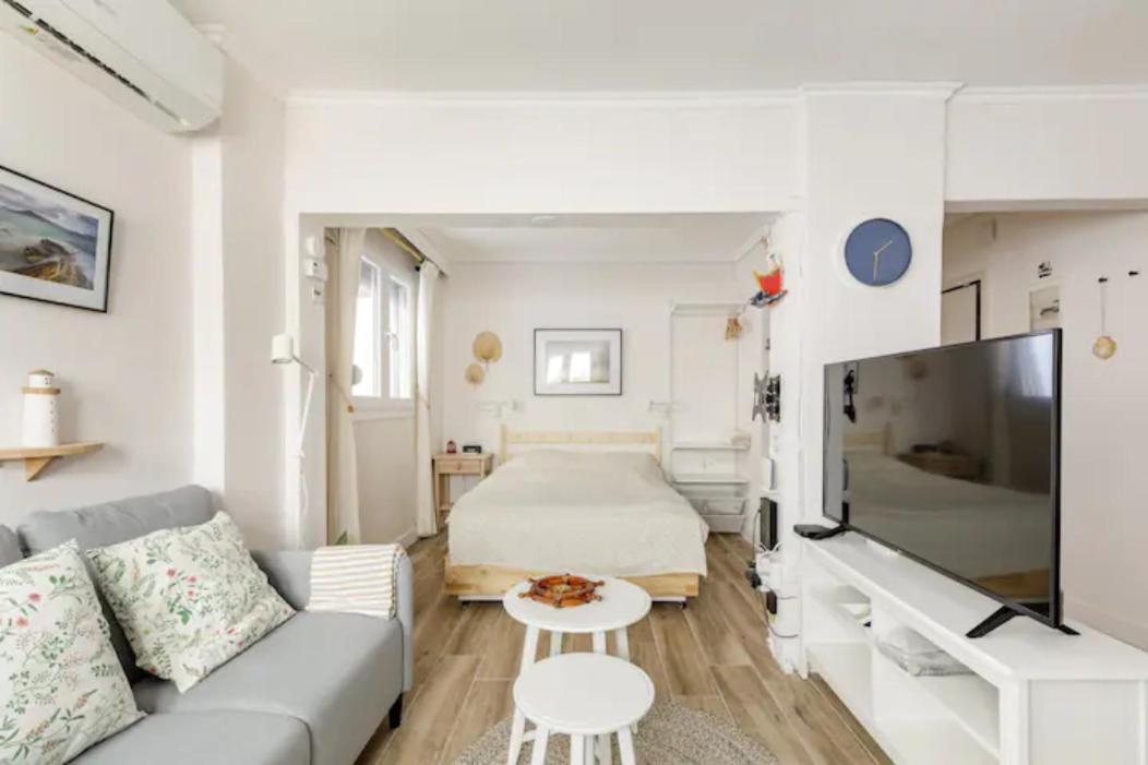 Lovely Small Tesalonika Bagian luar foto
